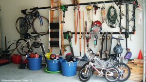 How to pack a garage for moving